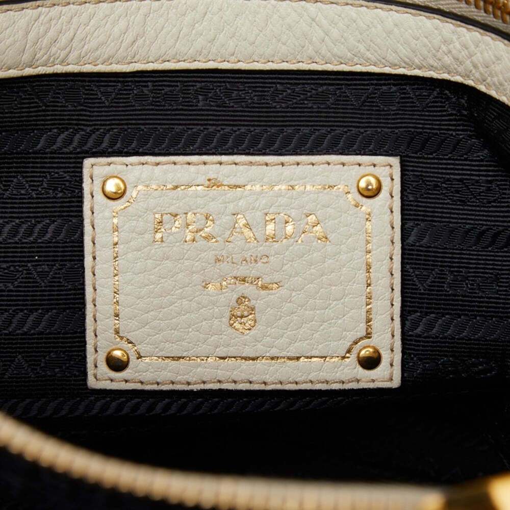 PRADA White Leather Shoulder Bag - Picture 12 of 13
